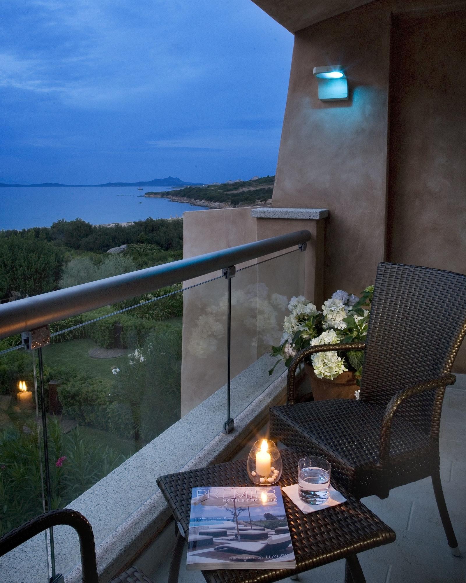 L'Ea Bianca Luxury Resort Байя Сардиния Экстерьер фото