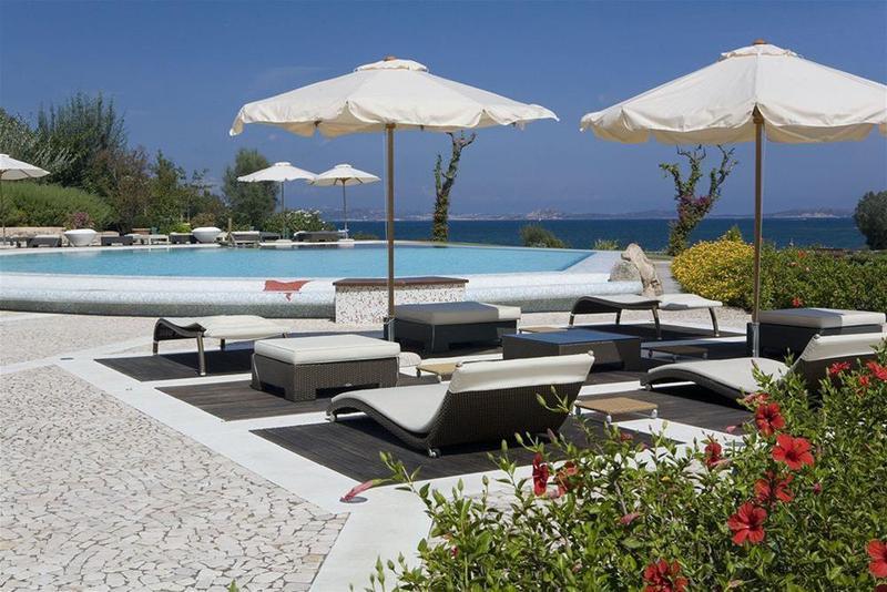 L'Ea Bianca Luxury Resort Байя Сардиния Экстерьер фото