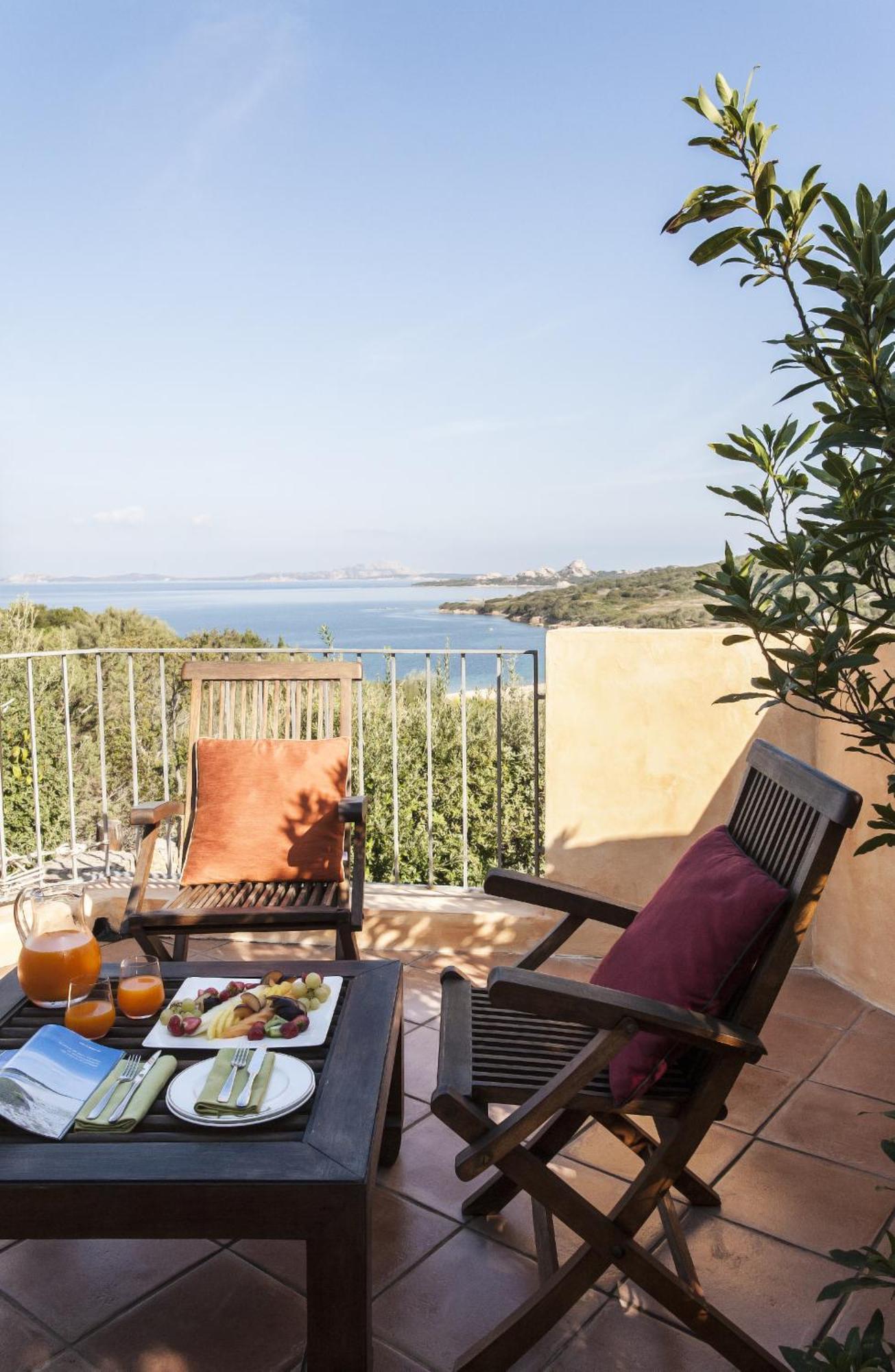 L'Ea Bianca Luxury Resort Байя Сардиния Экстерьер фото