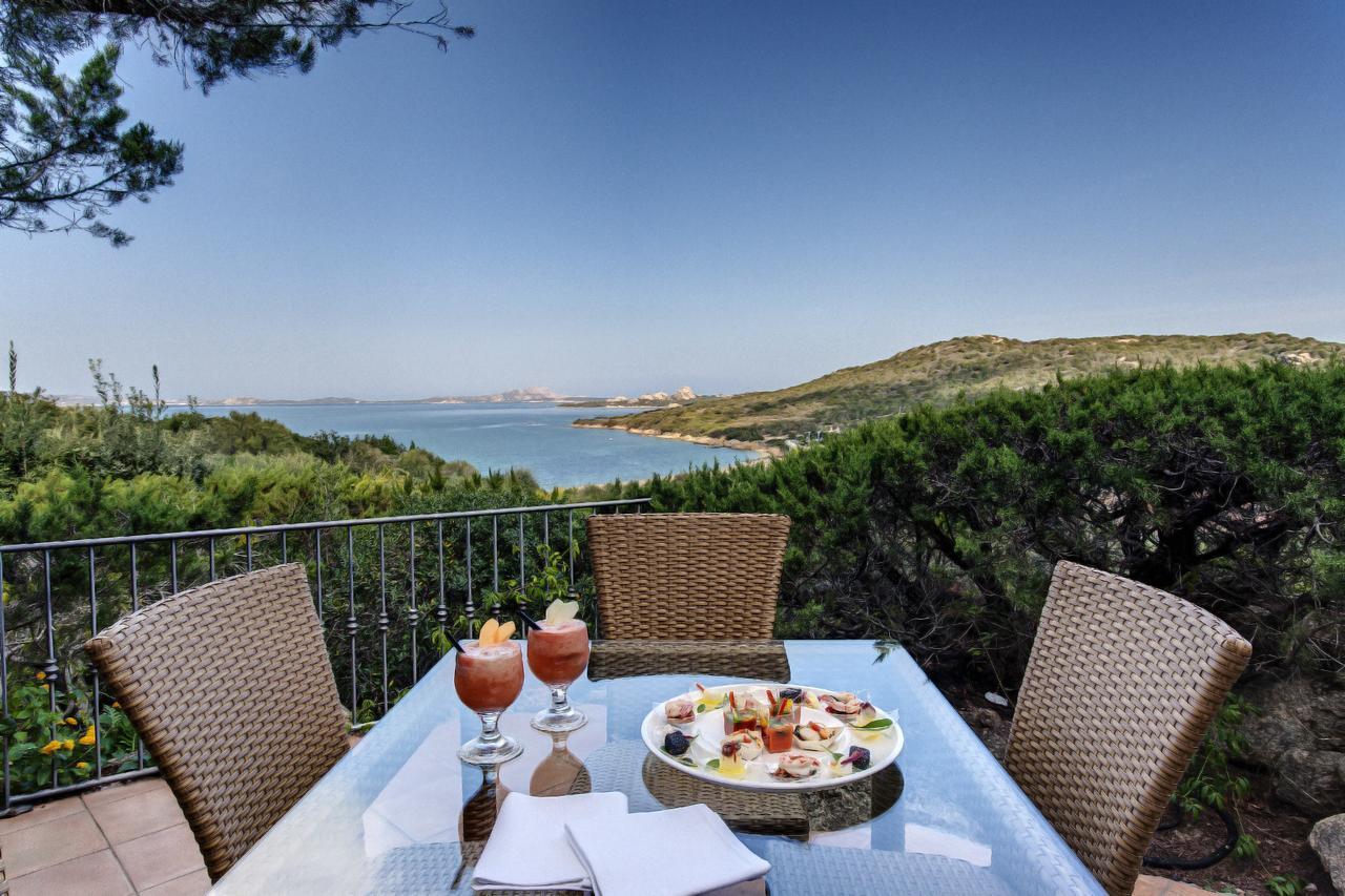 L'Ea Bianca Luxury Resort Байя Сардиния Экстерьер фото